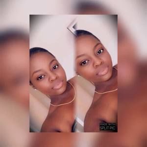 Meet your Posher, Charmine